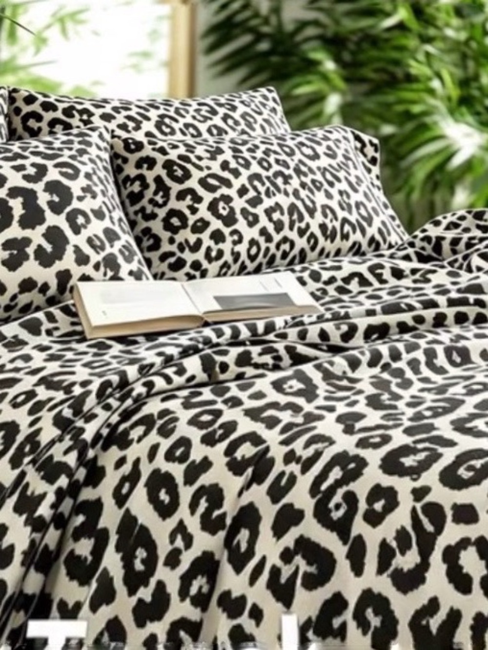 Animal Print fitted sheet - Black & White